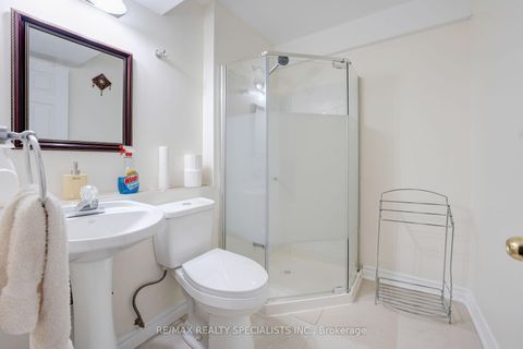 Photo 36 at 36 Devonsleigh Boulevard, Devonsleigh, Richmond Hill