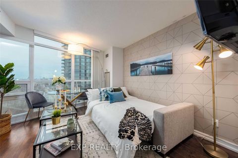 Photo 5 at 1206 - 215 Fort York Boulevard, Niagara, Toronto