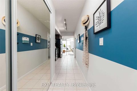 Photo 11 at 1206 - 215 Fort York Boulevard, Niagara, Toronto