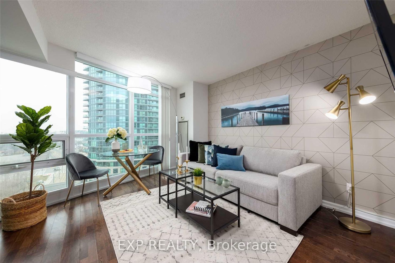 1206 - 215 Fort York Boulevard, Niagara, Toronto 