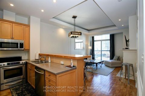 Photo 10 at 701 - 8 Wellesley Street E, Yonge Corridor, Toronto