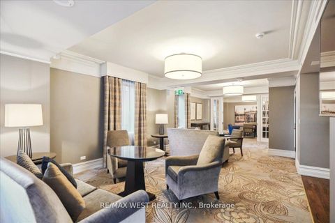 Photo 10 at 545 - 22 Leader Lane, Yonge Corridor, Toronto Photo 10 at 545 - 22 Leader Lane, Yonge Corridor, Toronto