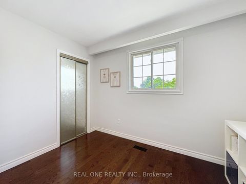 Photo 32 at 2 James Gray Drive, Steeles, Toronto