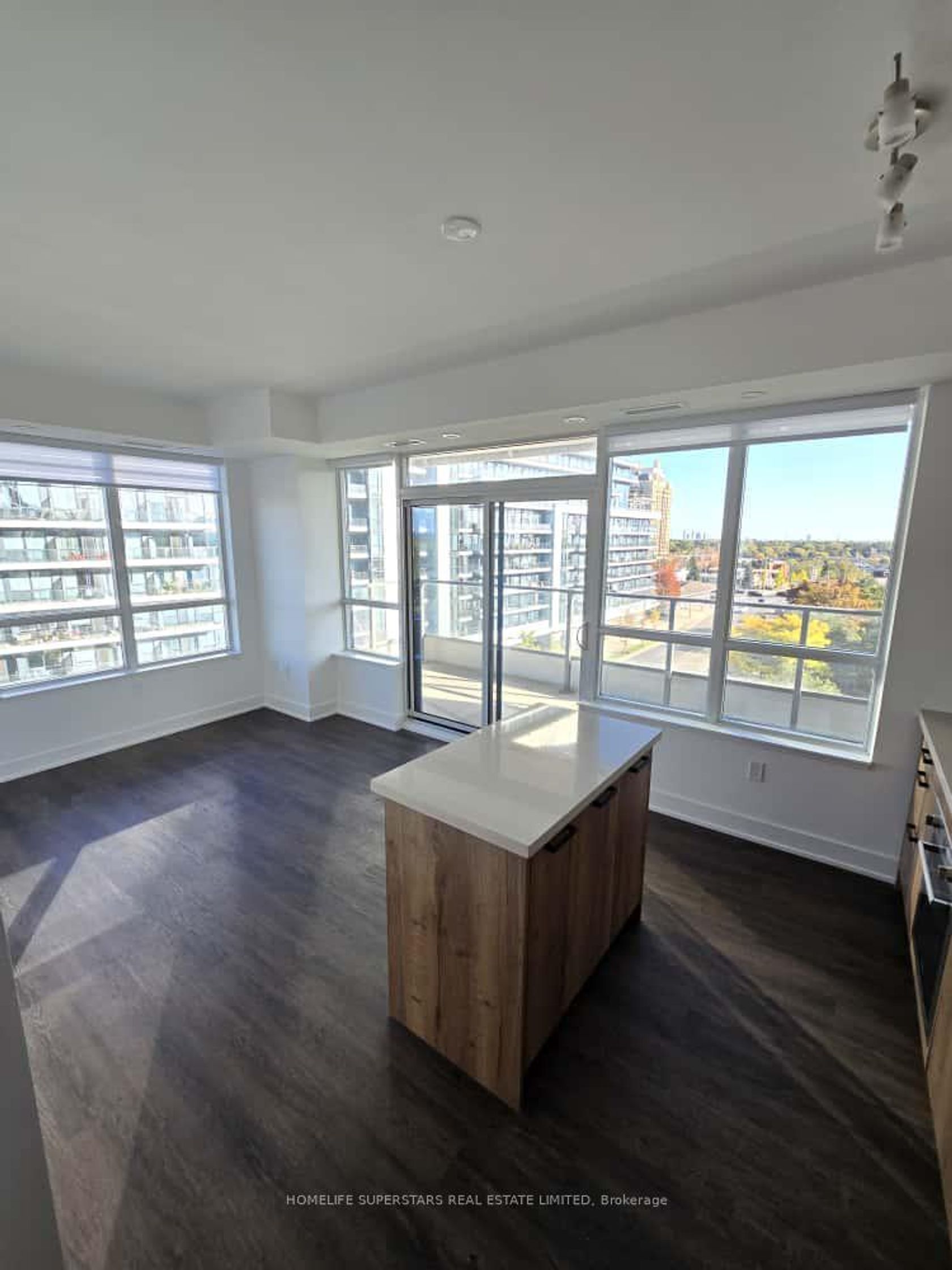 707 - 2 Teagarden Court, Willowdale East, Toronto 