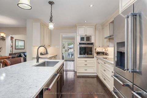 Photo 9 at 18 Wyndcliff Crescent, Victoria Village, Toronto