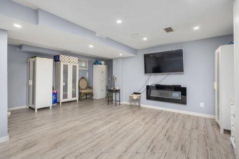 Photo 27 at 18 Wyndcliff Crescent, Victoria Village, Toronto