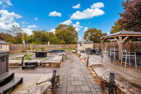 Photo 30 at 18 Wyndcliff Crescent, Victoria Village, Toronto