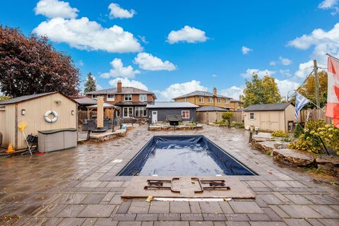 Photo 34 at 18 Wyndcliff Crescent, Victoria Village, Toronto