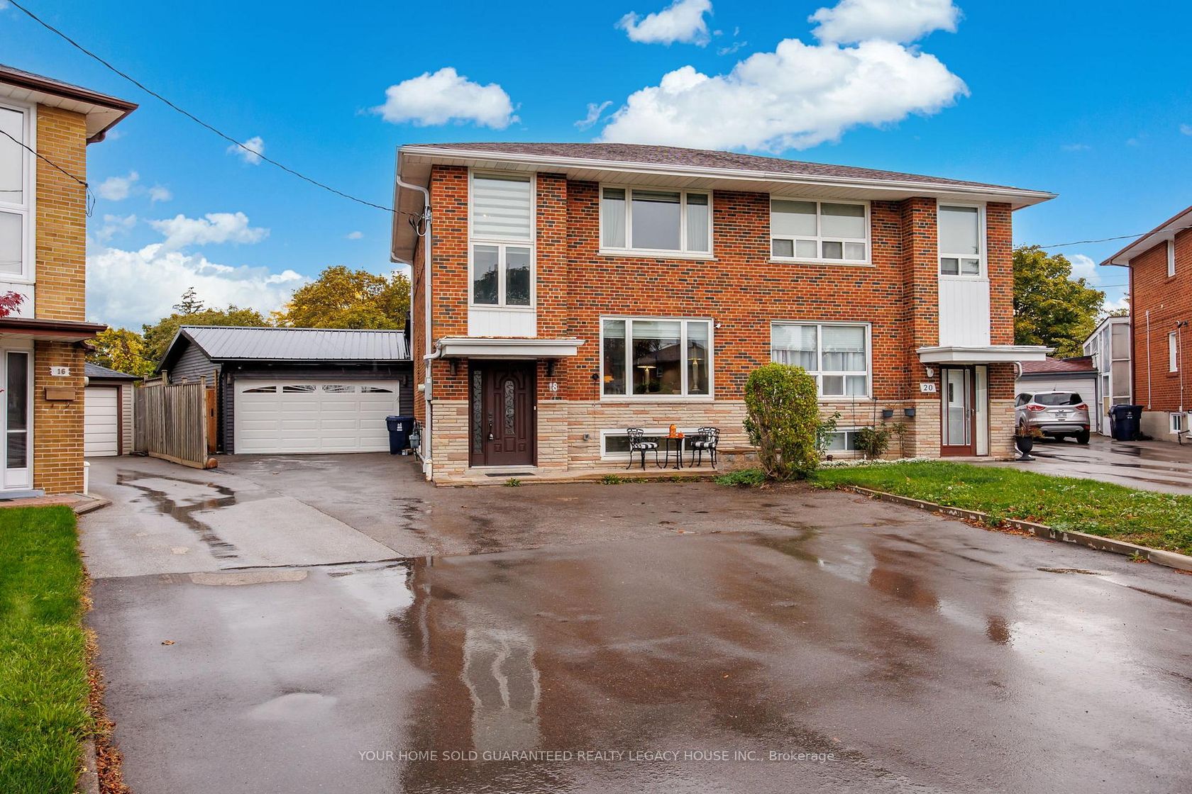 Photo 2 at 18 Wyndcliff Crescent, Victoria Village, Toronto Photo 2 at 18 Wyndcliff Crescent, Victoria Village, Toronto
