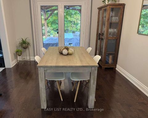 Photo 10 at 1257 McCraney Street E, CP College Park, Oakville