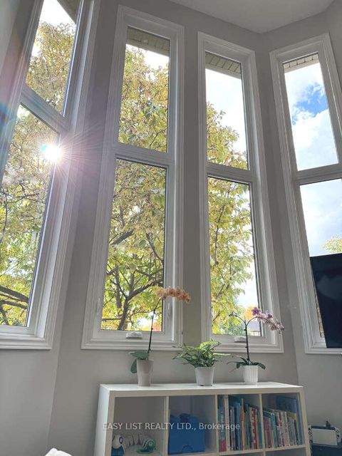 Photo 23 at 1257 McCraney Street E, CP College Park, Oakville