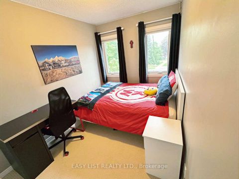 Photo 28 at 1257 McCraney Street E, CP College Park, Oakville