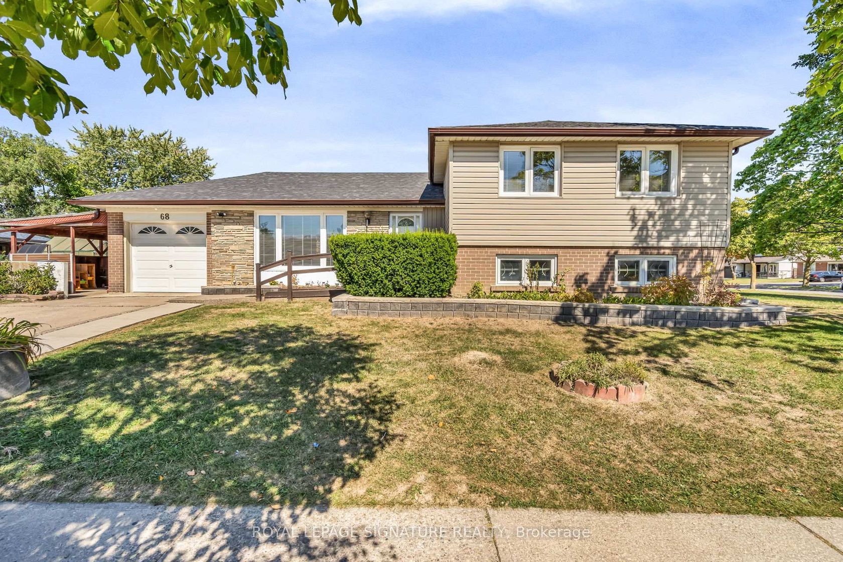 68 Mount Olive Drive, Jamestown, Toronto  by Loree Meneguzzi Real Estate 68 Mount Olive Drive, Jamestown, Toronto