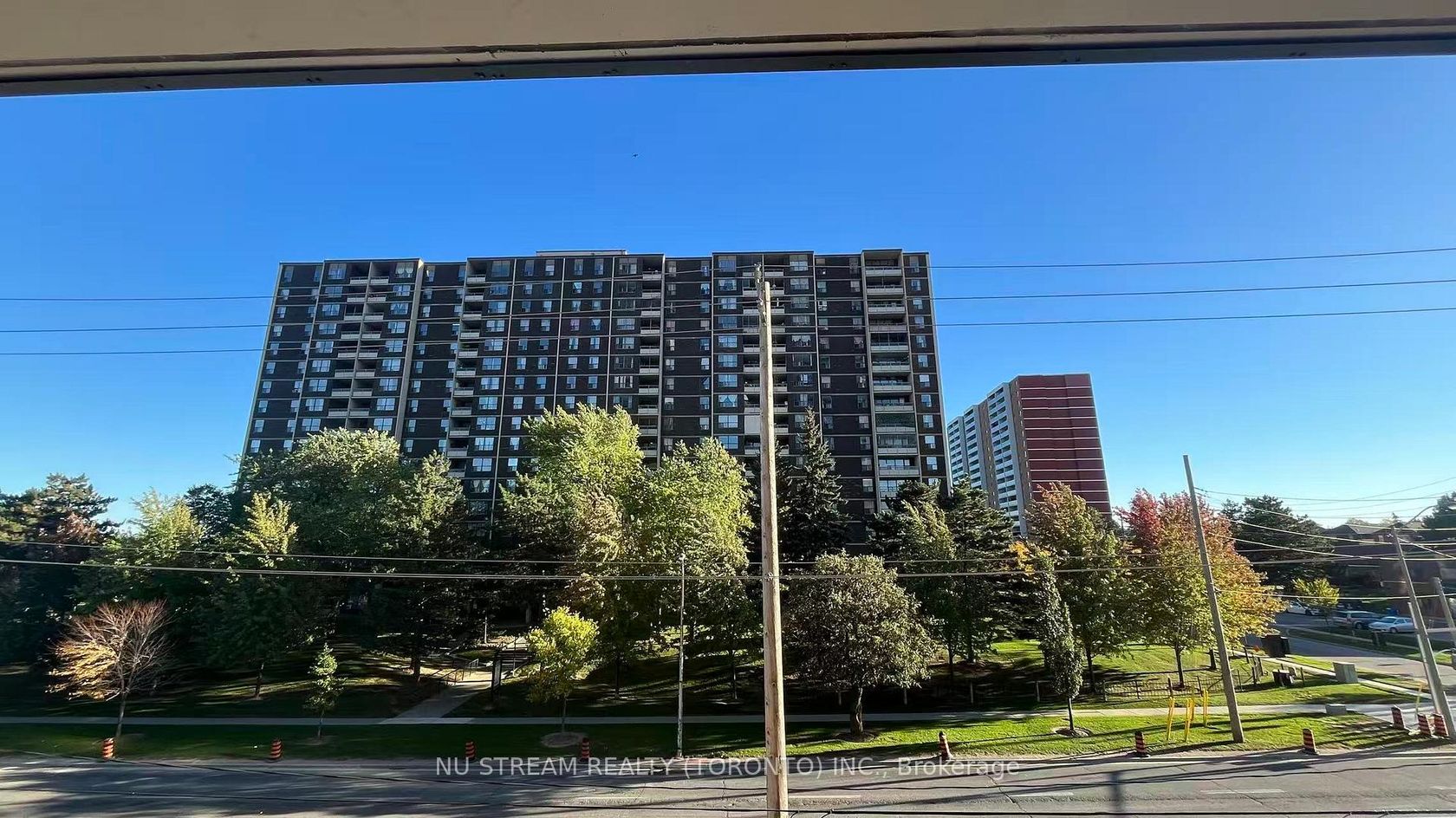 Photo 11 at 310 - 3260 Sheppard Avenue E, Sullivan, Toronto Photo 11 at 310 - 3260 Sheppard Avenue E, Sullivan, Toronto