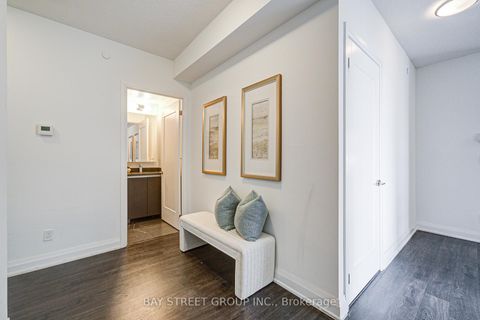 Photo 8 at 1606 - 398 Highway 7, Doncrest, Richmond Hill