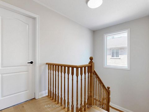 Photo 14 at 32 Bloom Crescent, Ardagh, Barrie