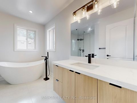 Photo 17 at 32 Bloom Crescent, Ardagh, Barrie