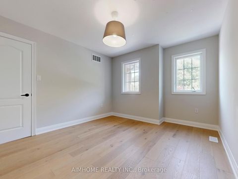 Photo 21 at 32 Bloom Crescent, Ardagh, Barrie