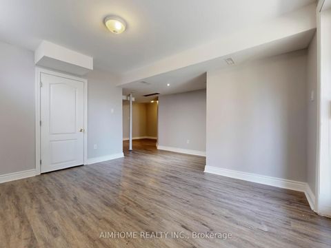 Photo 31 at 32 Bloom Crescent, Ardagh, Barrie