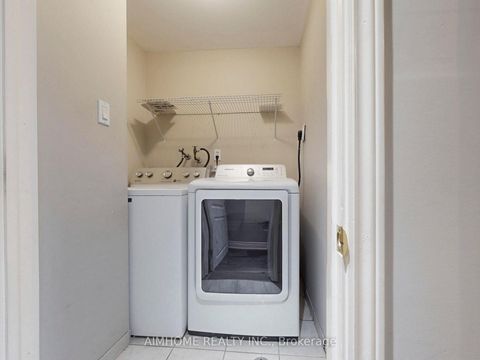 Photo 38 at 32 Bloom Crescent, Ardagh, Barrie