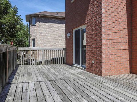 Photo 39 at 32 Bloom Crescent, Ardagh, Barrie