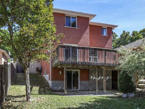 Photo 42 at 32 Bloom Crescent, Ardagh, Barrie