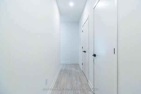 Photo 8 at 3904 - 55 Charles Street E, Yonge Corridor, Toronto Photo 8 at 3904 - 55 Charles Street E, Yonge Corridor, Toronto