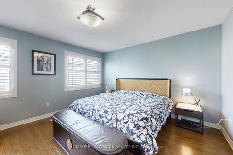 Photo 23 at 84 Ellerslie Avenue, Willowdale West, Toronto