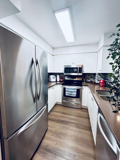 Photo 10 at 306 - 29 Northern Heights Drive, Langstaff, Richmond Hill