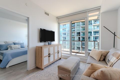 Photo 9 at 1806 - 1926 Lake Shore Boulevard W, Swansea, Toronto