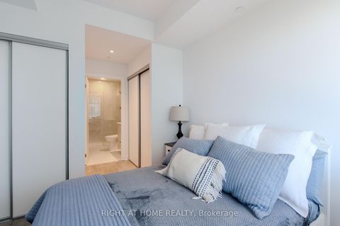 Photo 13 at 1806 - 1926 Lake Shore Boulevard W, Swansea, Toronto