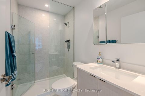Photo 14 at 1806 - 1926 Lake Shore Boulevard W, Swansea, Toronto