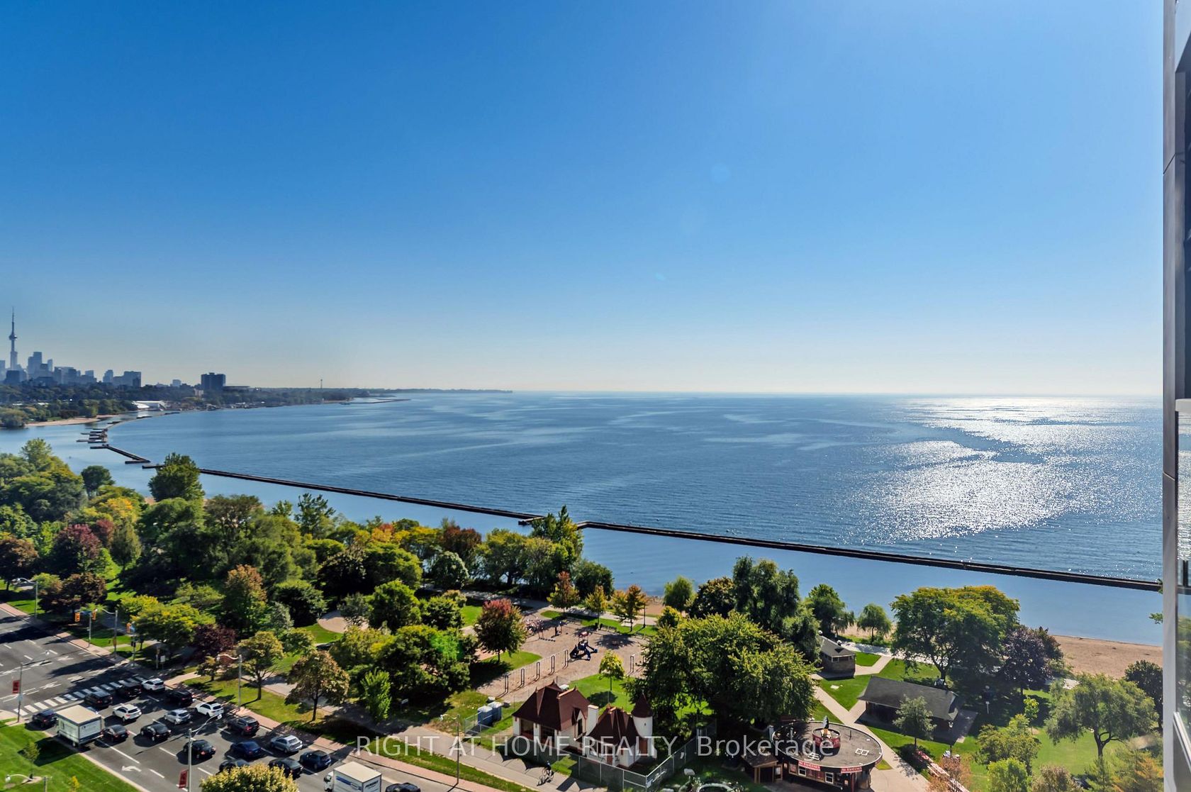 Photo 19 at 1806 - 1926 Lake Shore Boulevard W, Swansea, Toronto Photo 19 at 1806 - 1926 Lake Shore Boulevard W, Swansea, Toronto
