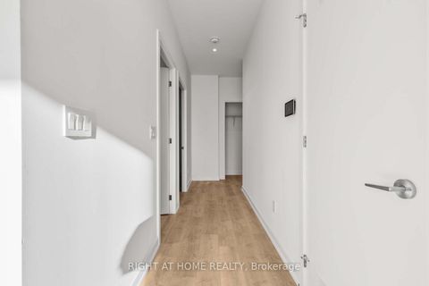 Photo 6 at 406 - 722 Marlee Avenue, Glen Park, Toronto