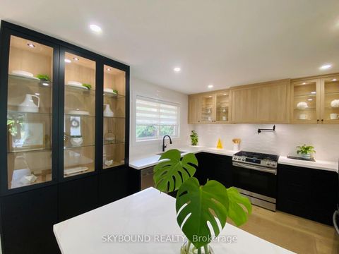 Photo 6 at 23 Drury Lane, Humber Heights, Toronto