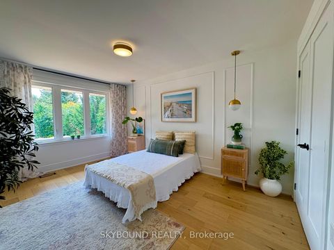 Photo 9 at 23 Drury Lane, Humber Heights, Toronto