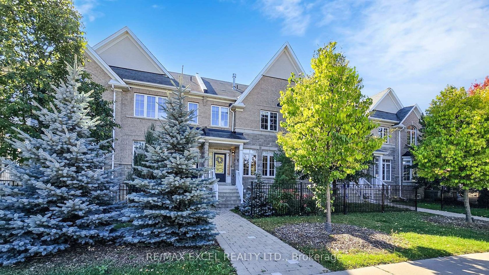 62 Mack Clement Lane, Westbrook, Richmond Hill photo 7 62 Mack Clement Lane, Westbrook, Richmond Hill photo 7