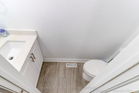 Photo 10 at 51 Campania Crescent, Milliken, Toronto Photo 10 at 51 Campania Crescent, Milliken, Toronto