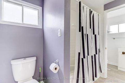 Photo 16 at 51 Campania Crescent, Milliken, Toronto