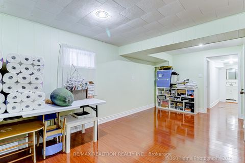 Photo 20 at 51 Campania Crescent, Milliken, Toronto