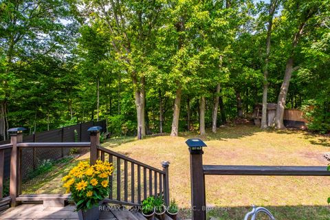 Photo 2 at 463 Grand Boulevard, FA Falgarwood, Oakville