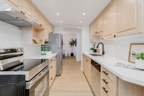 Photo 14 at 203 - 3151 Bridletowne Circle, L'Amoreaux, Toronto