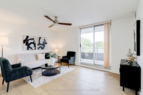 Photo 16 at 203 - 3151 Bridletowne Circle, L'Amoreaux, Toronto