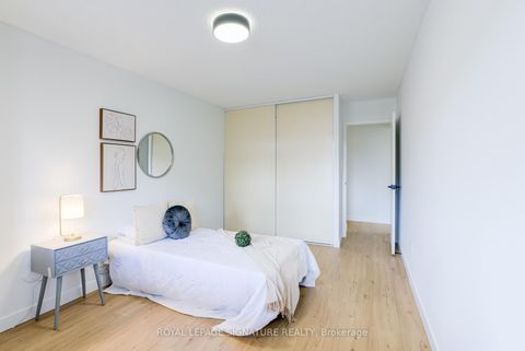 Photo 27 at 203 - 3151 Bridletowne Circle, L'Amoreaux, Toronto