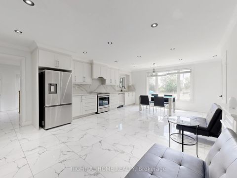 Photo 5 at 174 LANGSTAFF Road, South Richvale, Richmond Hill