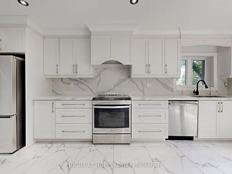 Photo 7 at 174 LANGSTAFF Road, South Richvale, Richmond Hill