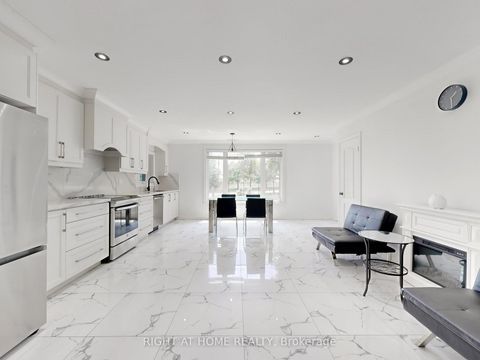 Photo 8 at 174 LANGSTAFF Road, South Richvale, Richmond Hill