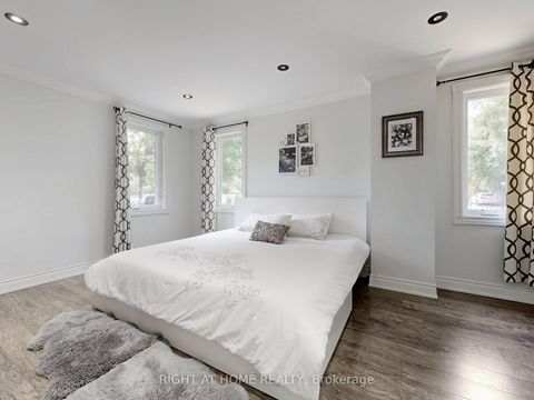 Photo 11 at 174 LANGSTAFF Road, South Richvale, Richmond Hill