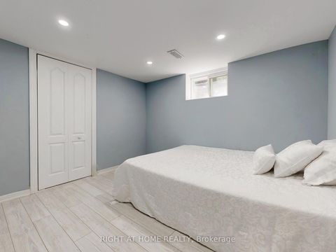 Photo 33 at 174 LANGSTAFF Road, South Richvale, Richmond Hill