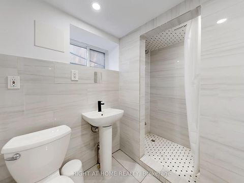 Photo 34 at 174 LANGSTAFF Road, South Richvale, Richmond Hill